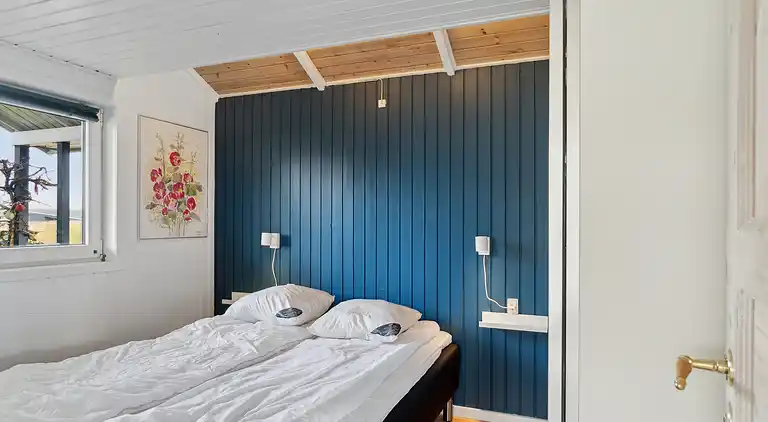 Ferienhaus mit Sauna in der Nähe von Følle Strand