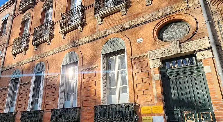 authentic Toulousain - T4 Chalets - Hypercentre - near train