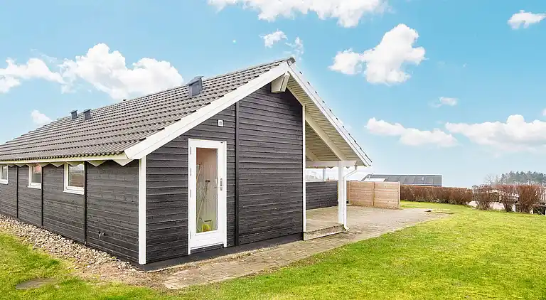 Holiday home in Følle Strand