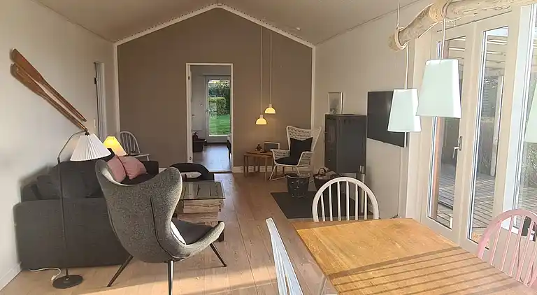 Sunset Lodge - attraktivt sommerhus med havudsigt