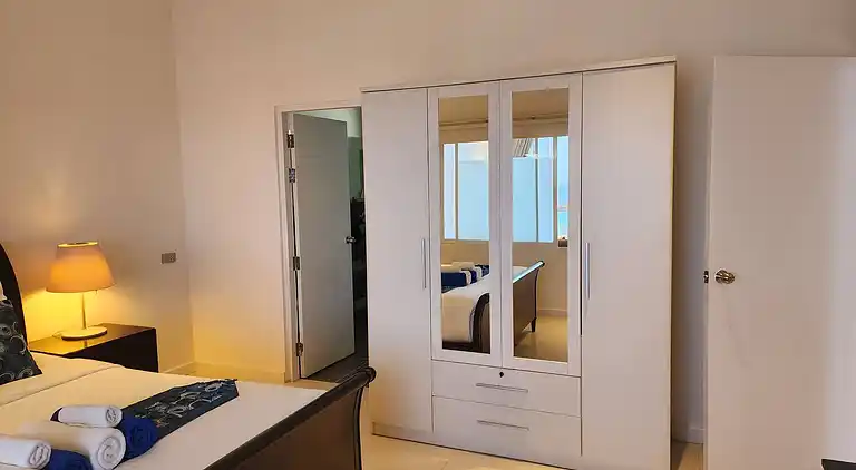 A2 - 4 Bedrooms Duplex Serviced Apartment with Stunning Sea