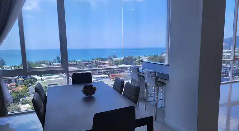 A2 - 4 Bedrooms Duplex Serviced Apartment with Stunning Sea