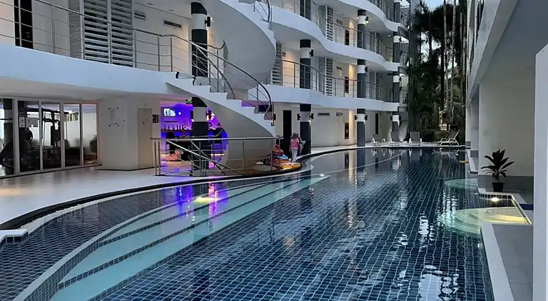 A2 - 4 Bedrooms Duplex Serviced Apartment with Stunning Sea