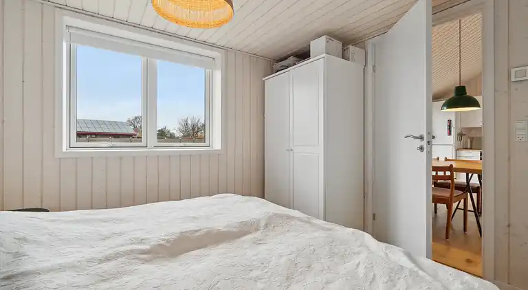 Modernes ganzjährig isoliertes Haus mit allem.