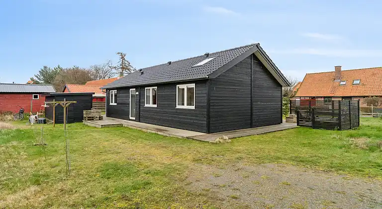 Modernes ganzjährig isoliertes Haus mit allem.