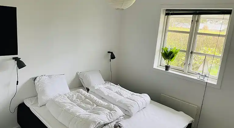 Schönes Ferienhaus mit uneinsehbarem Garten.