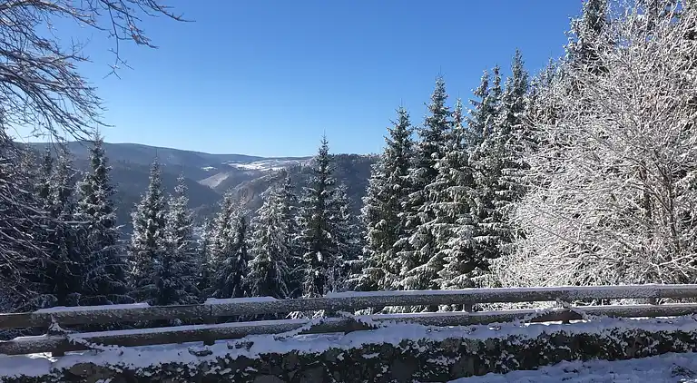 Farm house in Cros-de-Géorand