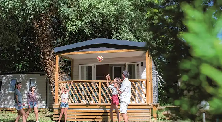 Mobile home in Gréoux-les-Bains