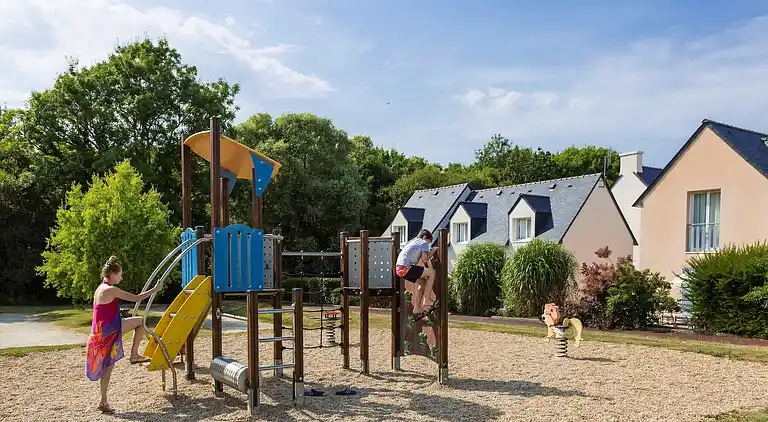 Holiday home in Lanvéoc