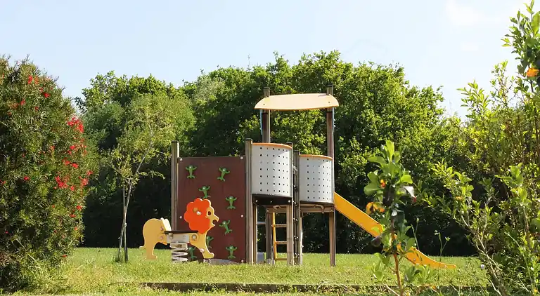 Holiday home in Lanvéoc