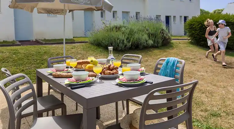 Holiday home in Lanvéoc