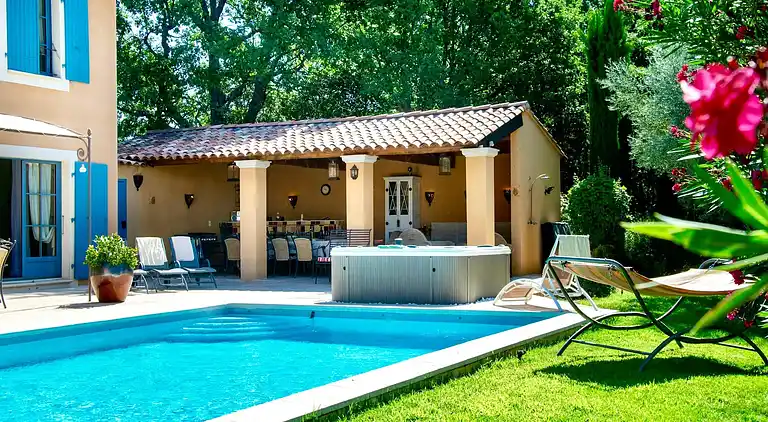Villa en Saint-Saturnin-lès-Apt