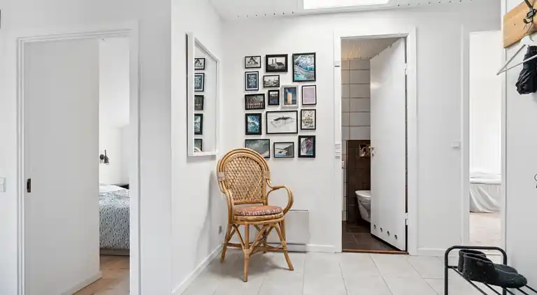 Nyd Ægte Bornholmer-stemning i dejligt Sommerhus