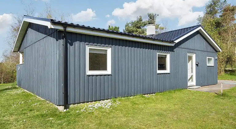 Sommerhus ved Øer Strand