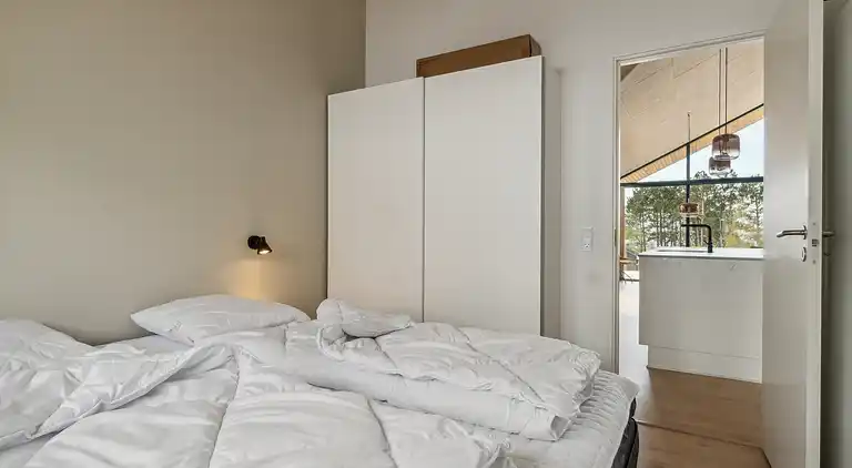 Imponerende sommerhus, ved Helsnæs Bugt!