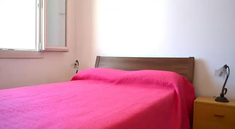 Taki-Ferienhaus im ersten Stock mit zwei Badezimmern in San