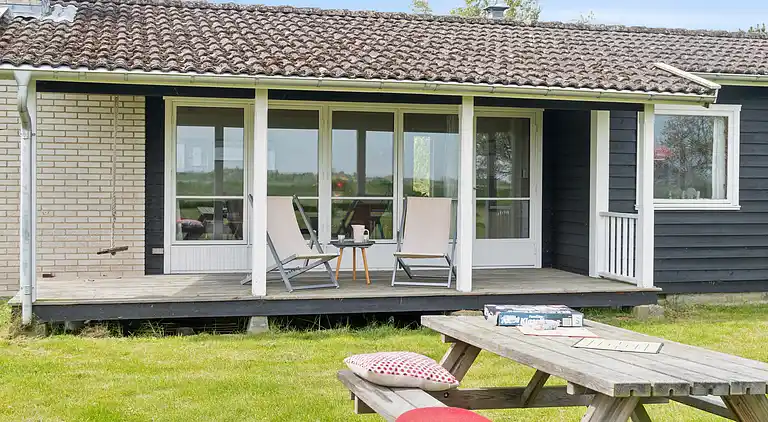 Sommerhausidylle bei Naturjuwel.