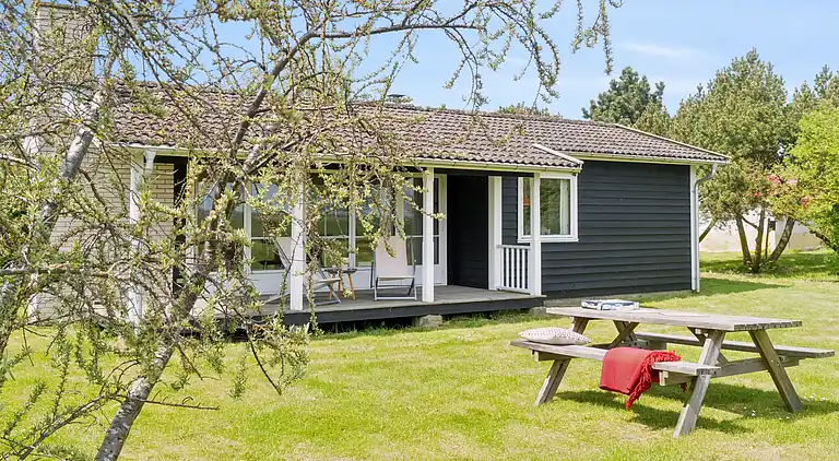 Sommerhausidylle bei Naturjuwel.