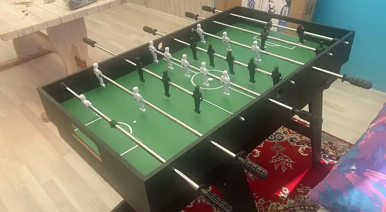 Hyggeligt, ældre sommerhuset med 600 m til strand