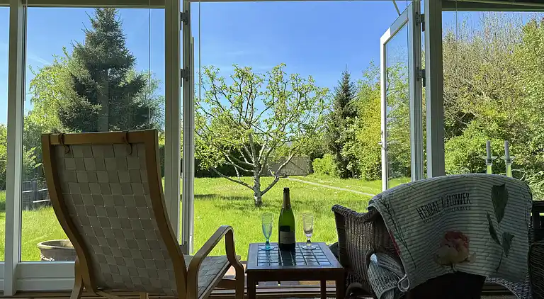 Idyllisches Ferienhaus in Strandnähe