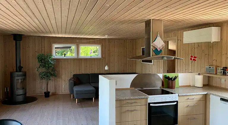 Schönes Ferienhaus mit Terrasse.