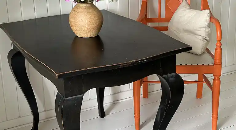 Gemütliches, reetgedecktes Ferienhaus-ladestation