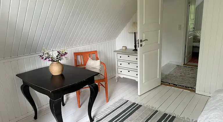 Gemütliches, reetgedecktes Ferienhaus-ladestation