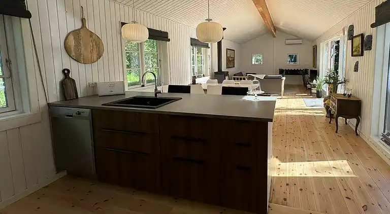 Renoveret sommerhus med sjæl - kærlighed