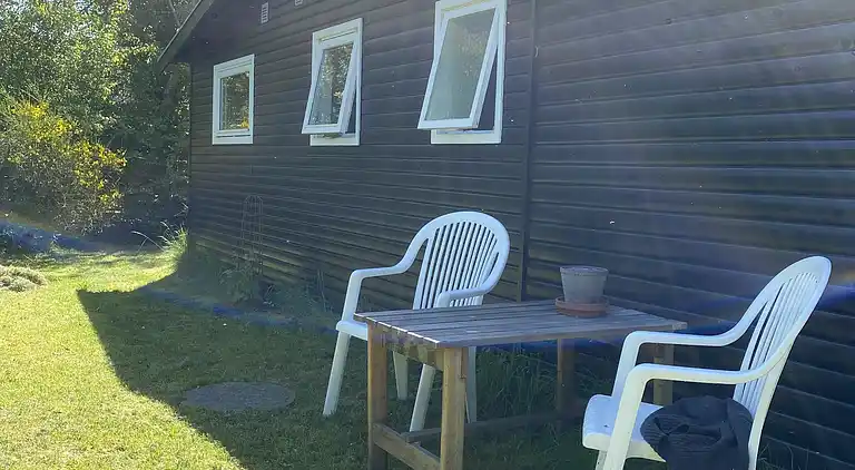 Hygge og ro i nænsomt renoveret sommeridyl