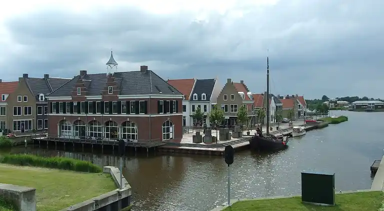 4 Personen Chalet Ufergrundstück, mit Parkplatz und eigenem