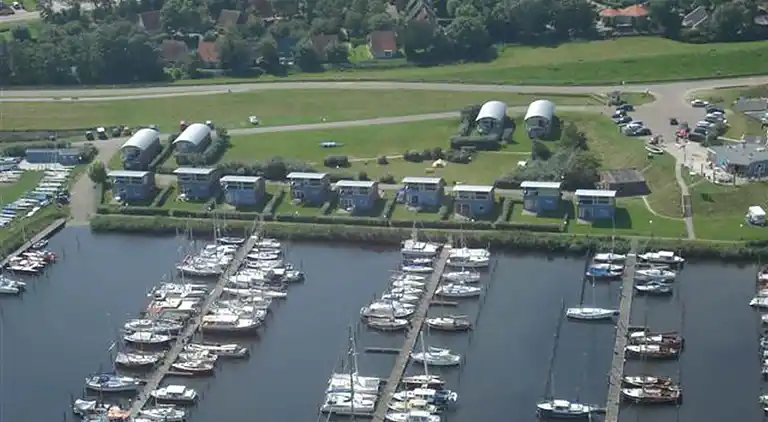 4 Personen Chalet Ufergrundstück, mit Parkplatz und eigenem