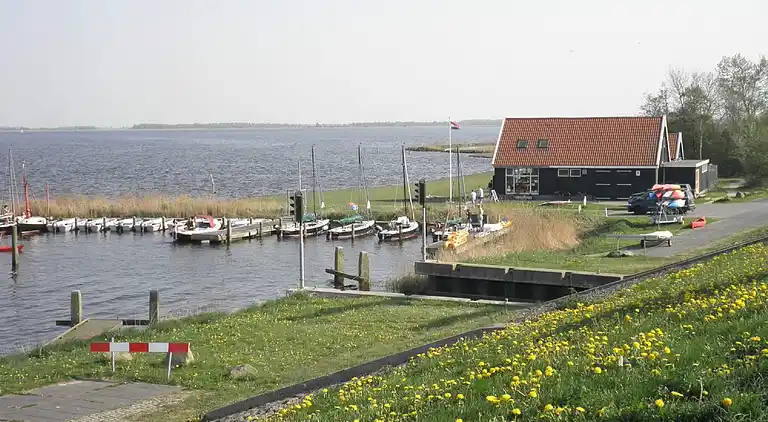 4 Personen Chalet Ufergrundstück, mit Parkplatz und eigenem