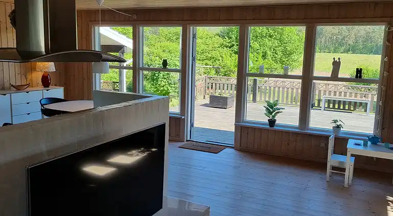 Schönes Ferienhaus mit Terrasse.