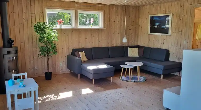 Schönes Ferienhaus mit Terrasse.