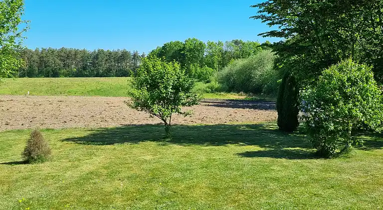 Schönes Ferienhaus mit Terrasse.