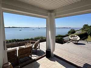 Lovely  beach house with panoramic view