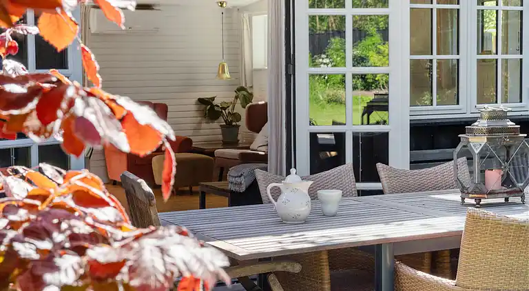 Geräumiges Ferienhaus mit Pool.