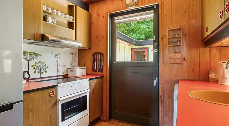 Idyllisk Kysthus: Komfort, hygge og afslapning