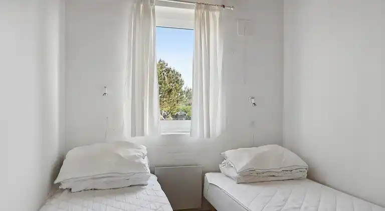 Pool house close to the coast