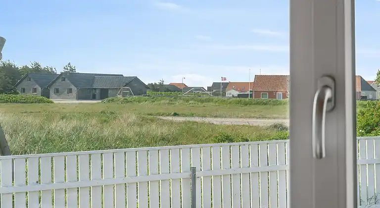 Pool house close to the coast