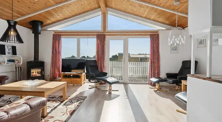 Pool house close to the coast