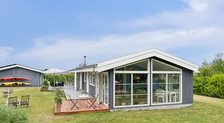 Skønt og stort sommerhus nær ved Roskilde Fjord