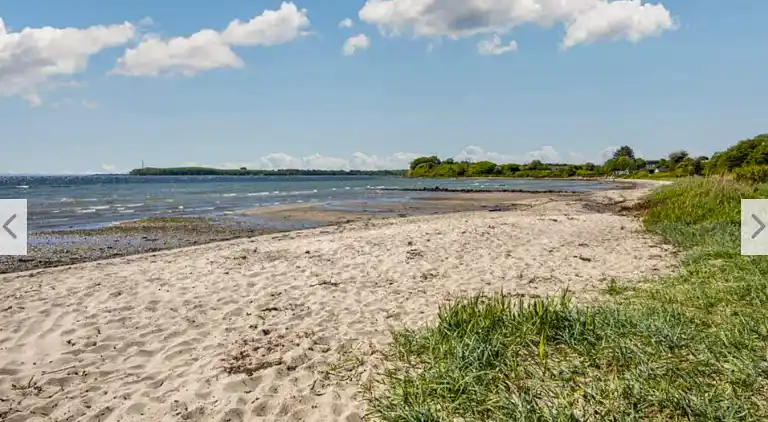 Ferienhaus mit Spa, Sauna und Meerblick