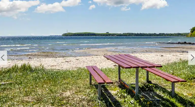 Ferienhaus mit Spa, Sauna und Meerblick