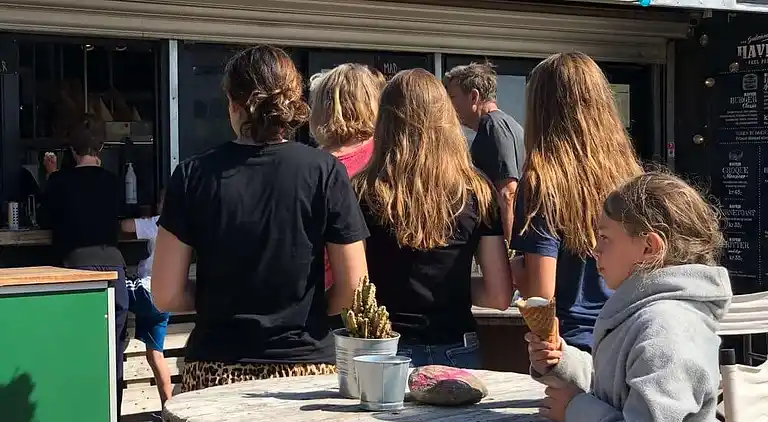 Sommerhus i idylliske kystområde