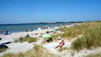 Sommerhus i idylliske kystområde