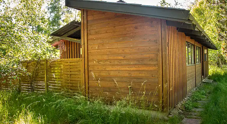 Architect‑designed 1976 summer house near beach