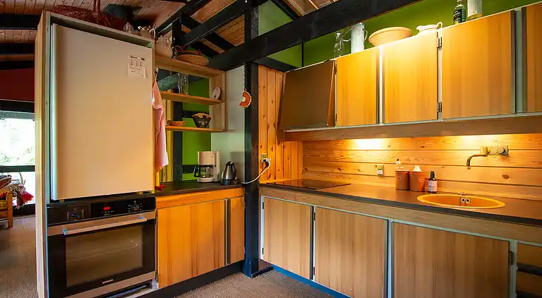 Architect‑designed 1976 summer house near beach