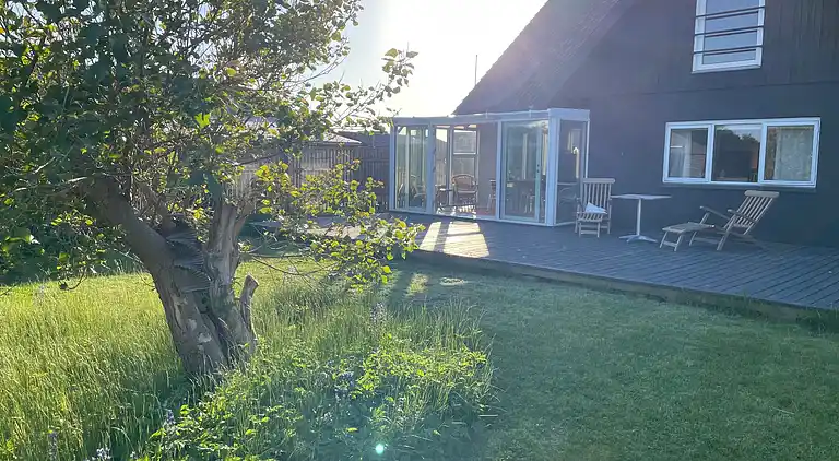 Charmantes Ferienhaus in der Stadt am Strand