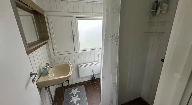 Ferienhaus in 1. Reihe zum schönen Strand